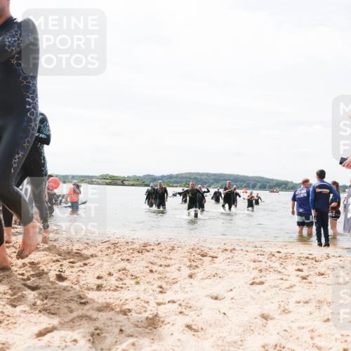 21.06.2026 - Viking Triathlon Michael Strokosch http://msf.ph/oto/9827041 21.06.2026 10:43:07 Schwimmen 88, 153, 225, 259, 286 meine-sportfotos.de