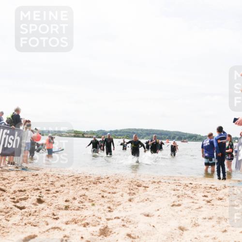 21.06.2026 - Viking Triathlon Michael Strokosch http://msf.ph/oto/9827045 21.06.2026 10:43:09 Schwimmen 88, 153, 225, 259, 286, 482, 489, 505, 619 meine-sportfotos.de