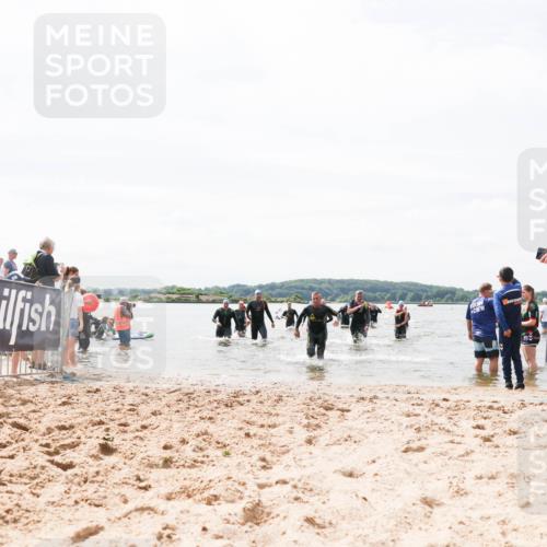 21.06.2026 - Viking Triathlon Michael Strokosch http://msf.ph/oto/9827046 21.06.2026 10:43:09 Schwimmen 88, 153, 225, 259, 286, 482, 489, 505, 619 meine-sportfotos.de