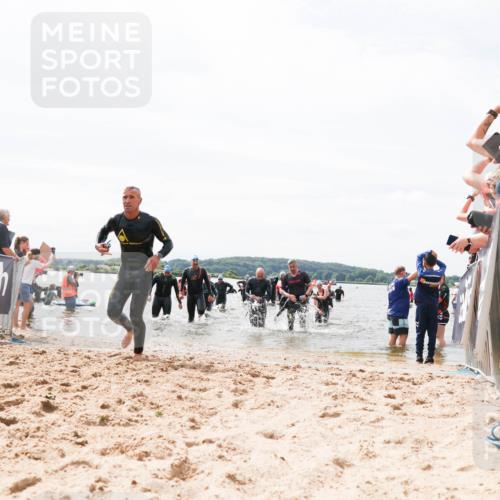 21.06.2026 - Viking Triathlon Michael Strokosch http://msf.ph/oto/9827057 21.06.2026 10:43:13 Schwimmen 88, 251, 259, 482, 489, 505, 511, 619 meine-sportfotos.de