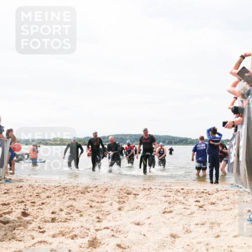 21.06.2026 - Viking Triathlon Michael Strokosch http://msf.ph/oto/9827061 21.06.2026 10:43:14 Schwimmen 88, 251, 259, 473, 482, 489, 505, 511, 619 meine-sportfotos.de