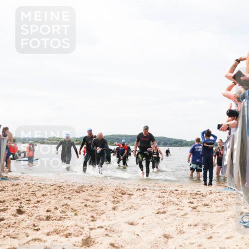 21.06.2026 - Viking Triathlon Michael Strokosch http://msf.ph/oto/9827063 21.06.2026 10:43:15 Schwimmen 88, 251, 259, 473, 482, 489, 505, 511, 533, 619 meine-sportfotos.de