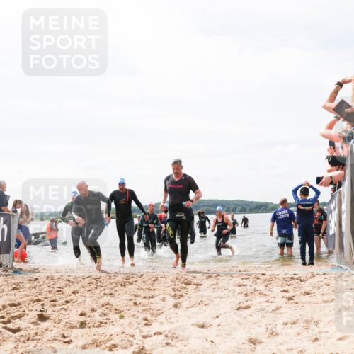 21.06.2026 - Viking Triathlon Michael Strokosch http://msf.ph/oto/9827068 21.06.2026 10:43:16 Schwimmen 88, 251, 259, 473, 482, 489, 505, 511, 533, 619 meine-sportfotos.de