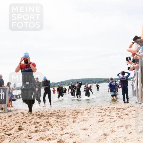 21.06.2026 - Viking Triathlon Michael Strokosch http://msf.ph/oto/9827086 21.06.2026 10:43:23 Schwimmen 69, 251, 287, 473, 482, 489, 505, 511, 528, 533, 619, 645 meine-sportfotos.de
