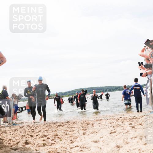 21.06.2026 - Viking Triathlon Michael Strokosch http://msf.ph/oto/9827090 21.06.2026 10:43:24 Schwimmen 69, 251, 287, 473, 482, 489, 511, 528, 533, 619, 645 meine-sportfotos.de