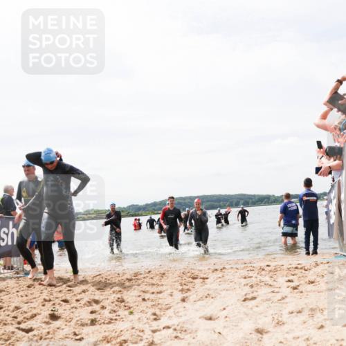 21.06.2026 - Viking Triathlon Michael Strokosch http://msf.ph/oto/9827093 21.06.2026 10:43:25 Schwimmen 69, 251, 287, 473, 511, 528, 533, 645 meine-sportfotos.de