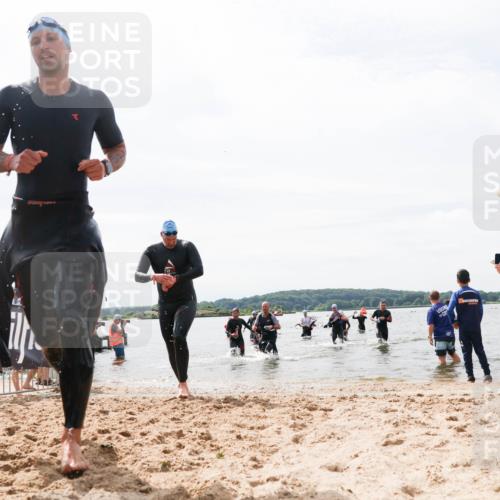 21.06.2026 - Viking Triathlon Michael Strokosch http://msf.ph/oto/9827111 21.06.2026 10:43:31 Schwimmen 69, 93, 287, 459, 470, 521, 528, 618, 645 meine-sportfotos.de