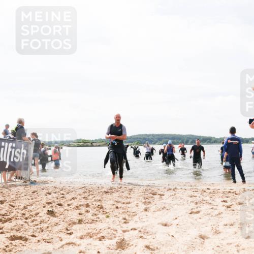 21.06.2026 - Viking Triathlon Michael Strokosch http://msf.ph/oto/9827123 21.06.2026 10:43:35 Schwimmen 93, 287, 351, 459, 470, 521, 618 meine-sportfotos.de