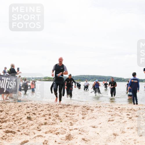 21.06.2026 - Viking Triathlon Michael Strokosch http://msf.ph/oto/9827125 21.06.2026 10:43:36 Schwimmen 93, 287, 351, 459, 470, 521, 618 meine-sportfotos.de