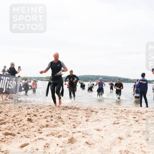 21.06.2026 - Viking Triathlon Michael Strokosch http://msf.ph/oto/9827126 21.06.2026 10:43:36 Schwimmen 93, 287, 351, 459, 470, 521, 618 meine-sportfotos.de