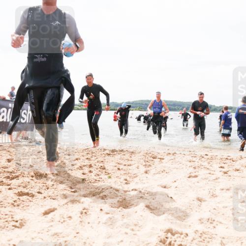 21.06.2026 - Viking Triathlon Michael Strokosch http://msf.ph/oto/9827131 21.06.2026 10:43:38 Schwimmen 93, 234, 351, 459, 470, 521, 618, 663 meine-sportfotos.de
