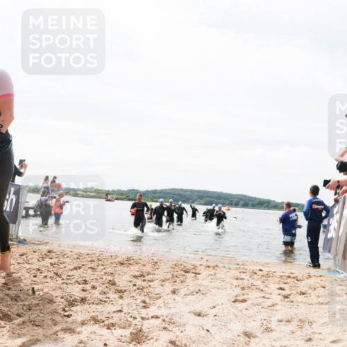21.06.2026 - Viking Triathlon Michael Strokosch http://msf.ph/oto/9827177 21.06.2026 10:43:53 Schwimmen 163, 220, 230, 231, 248, 550, 614 meine-sportfotos.de
