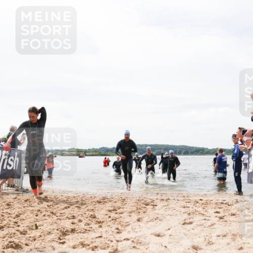 21.06.2026 - Viking Triathlon Michael Strokosch http://msf.ph/oto/9827191 21.06.2026 10:43:58 Schwimmen 208, 220, 247, 444, 464, 550, 614 meine-sportfotos.de