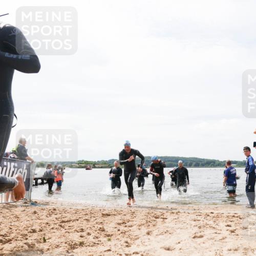 21.06.2026 - Viking Triathlon Michael Strokosch http://msf.ph/oto/9827199 21.06.2026 10:44:01 Schwimmen 139, 208, 220, 247, 444, 464, 550, 614 meine-sportfotos.de