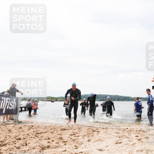 21.06.2026 - Viking Triathlon Michael Strokosch http://msf.ph/oto/9827200 21.06.2026 10:44:01 Schwimmen 139, 208, 220, 247, 444, 464, 550, 614 meine-sportfotos.de