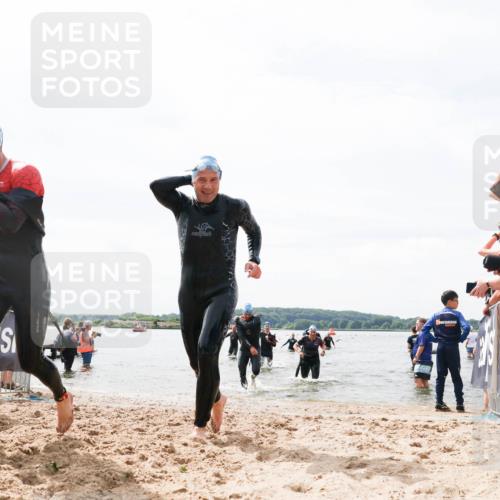 21.06.2026 - Viking Triathlon Michael Strokosch http://msf.ph/oto/9827212 21.06.2026 10:44:05 Schwimmen 139, 208, 220, 247, 318, 444, 464, 550 meine-sportfotos.de