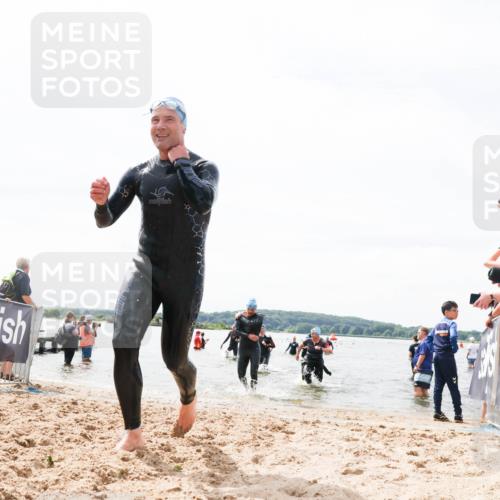21.06.2026 - Viking Triathlon Michael Strokosch http://msf.ph/oto/9827213 21.06.2026 10:44:05 Schwimmen 139, 208, 220, 247, 318, 444, 464, 550 meine-sportfotos.de