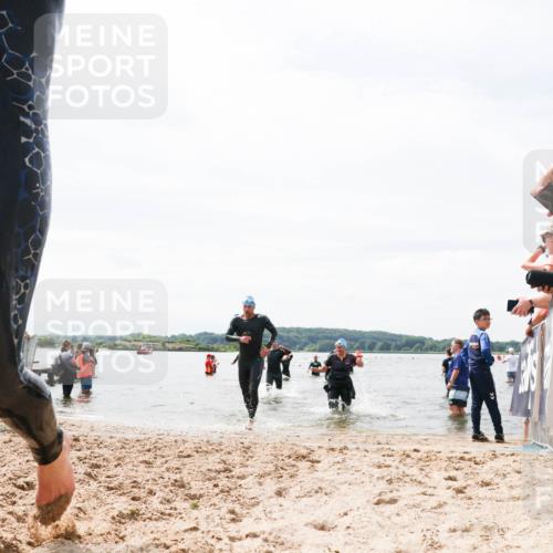 21.06.2026 - Viking Triathlon Michael Strokosch http://msf.ph/oto/9827215 21.06.2026 10:44:06 Schwimmen 139, 208, 247, 318, 444, 464, 550 meine-sportfotos.de