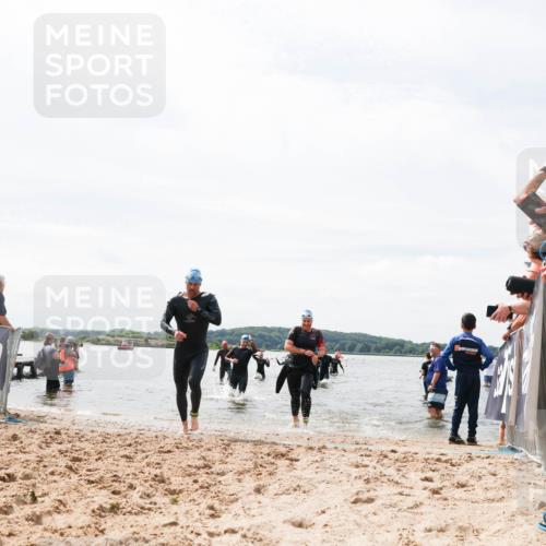 21.06.2026 - Viking Triathlon Michael Strokosch http://msf.ph/oto/9827219 21.06.2026 10:44:07 Schwimmen 139, 208, 247, 318, 444, 464, 550 meine-sportfotos.de