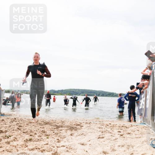21.06.2026 - Viking Triathlon Michael Strokosch http://msf.ph/oto/9827234 21.06.2026 10:44:13 Schwimmen 22, 139, 208, 318, 617, 632, 641 meine-sportfotos.de
