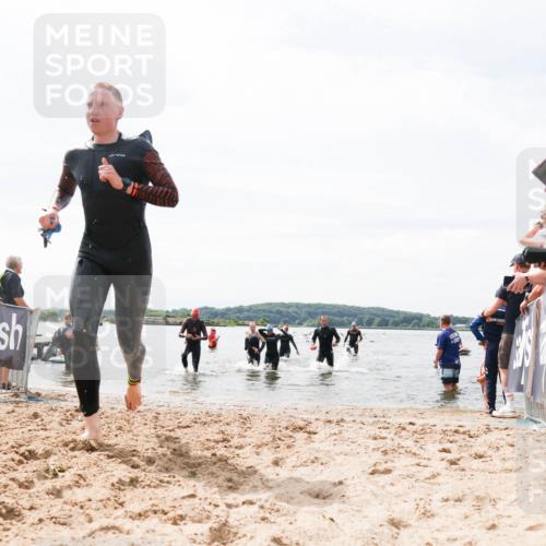 21.06.2026 - Viking Triathlon Michael Strokosch http://msf.ph/oto/9827236 21.06.2026 10:44:13 Schwimmen 22, 139, 208, 318, 617, 632, 641 meine-sportfotos.de