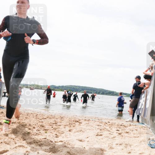 21.06.2026 - Viking Triathlon Michael Strokosch http://msf.ph/oto/9827237 21.06.2026 10:44:14 Schwimmen 22, 139, 318, 617, 632, 641 meine-sportfotos.de