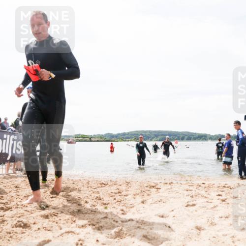 21.06.2026 - Viking Triathlon Michael Strokosch http://msf.ph/oto/9827258 21.06.2026 10:44:21 Schwimmen 22, 423, 602, 617, 632, 641 meine-sportfotos.de