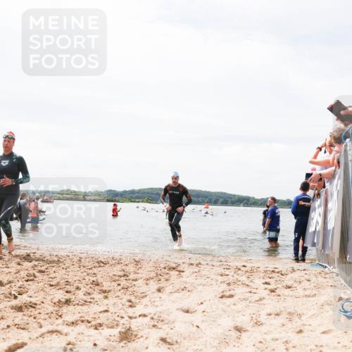21.06.2026 - Viking Triathlon Michael Strokosch http://msf.ph/oto/9827269 21.06.2026 10:44:25 Schwimmen 22, 423, 602, 617 meine-sportfotos.de