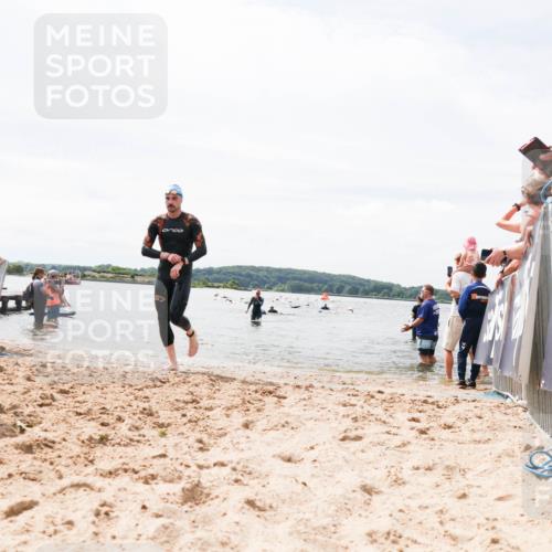 21.06.2026 - Viking Triathlon Michael Strokosch http://msf.ph/oto/9827273 21.06.2026 10:44:26 Schwimmen 22, 423, 602 meine-sportfotos.de