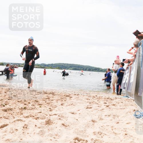 21.06.2026 - Viking Triathlon Michael Strokosch http://msf.ph/oto/9827274 21.06.2026 10:44:27 Schwimmen 423, 602 meine-sportfotos.de