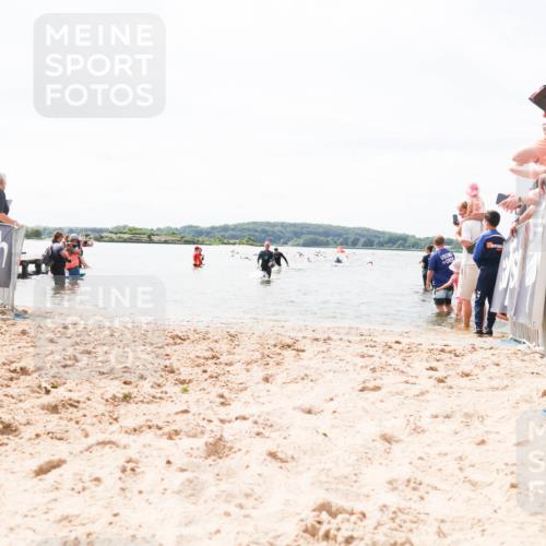 21.06.2026 - Viking Triathlon Michael Strokosch http://msf.ph/oto/9827278 21.06.2026 10:44:28 Schwimmen 423, 601, 602 meine-sportfotos.de