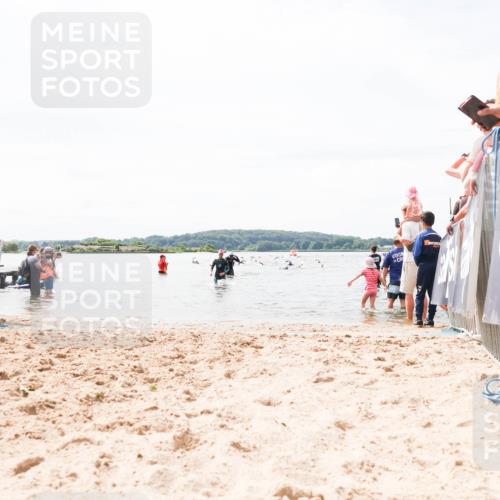 21.06.2026 - Viking Triathlon Michael Strokosch http://msf.ph/oto/9827282 21.06.2026 10:44:29 Schwimmen 423, 601, 602 meine-sportfotos.de