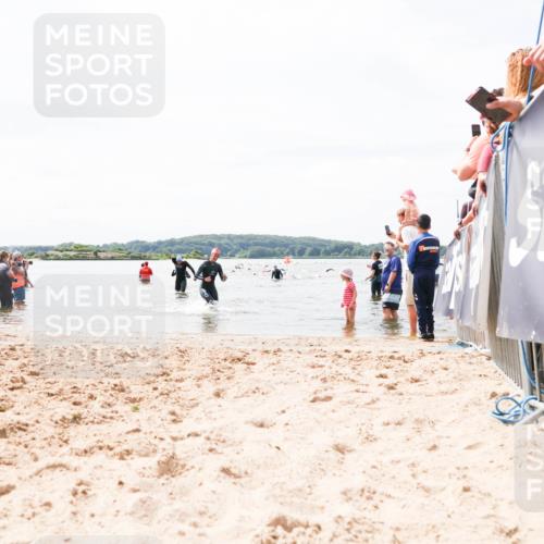 21.06.2026 - Viking Triathlon Michael Strokosch http://msf.ph/oto/9827286 21.06.2026 10:44:33 Schwimmen 601 meine-sportfotos.de