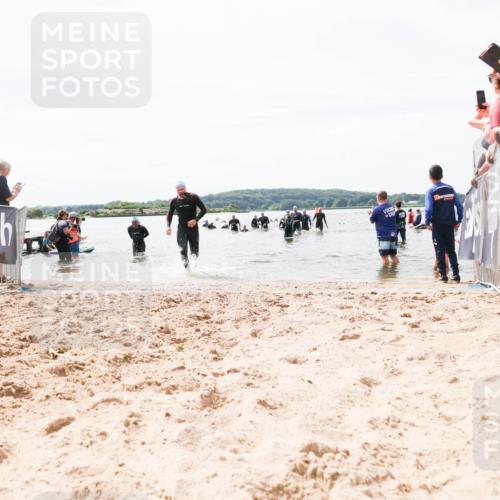 21.06.2026 - Viking Triathlon Michael Strokosch http://msf.ph/oto/9827316 21.06.2026 10:44:43 Schwimmen 531, 590, 601 meine-sportfotos.de