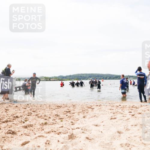 21.06.2026 - Viking Triathlon Michael Strokosch http://msf.ph/oto/9827327 21.06.2026 10:44:47 Schwimmen 377, 531, 590 meine-sportfotos.de