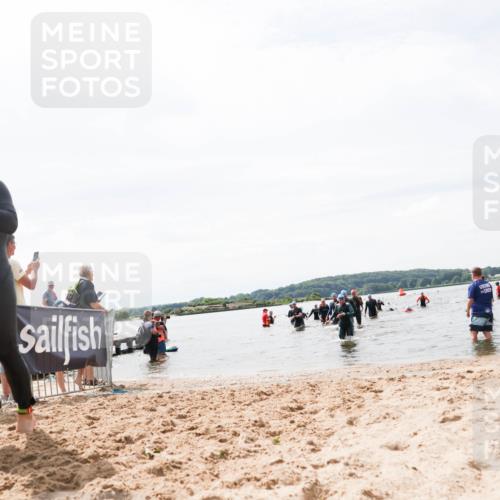 21.06.2026 - Viking Triathlon Michael Strokosch http://msf.ph/oto/9827338 21.06.2026 10:44:51 Schwimmen 350, 377, 531, 590 meine-sportfotos.de