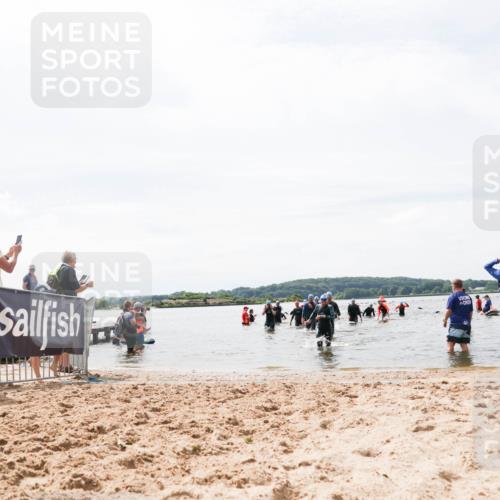 21.06.2026 - Viking Triathlon Michael Strokosch http://msf.ph/oto/9827340 21.06.2026 10:44:51 Schwimmen 350, 377, 531, 590 meine-sportfotos.de