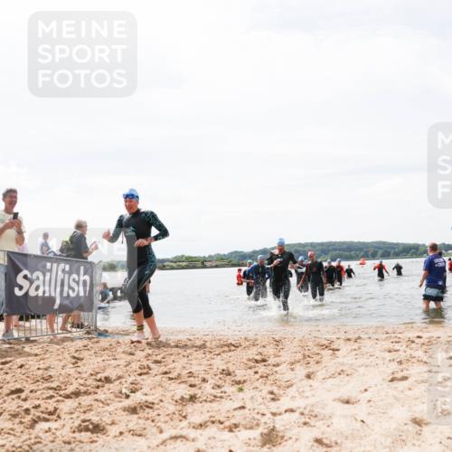 21.06.2026 - Viking Triathlon Michael Strokosch http://msf.ph/oto/9827355 21.06.2026 10:44:57 Schwimmen 33, 276, 329, 350, 377, 658 meine-sportfotos.de