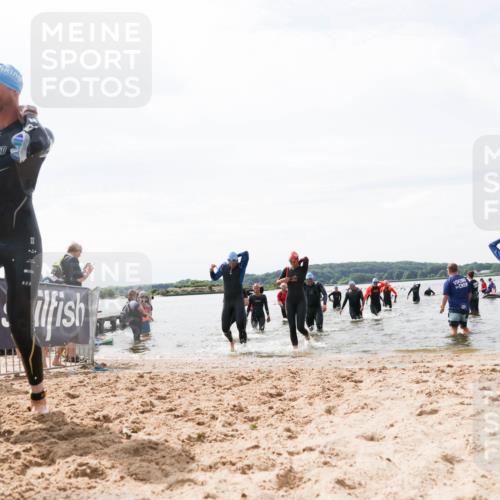 21.06.2026 - Viking Triathlon Michael Strokosch http://msf.ph/oto/9827367 21.06.2026 10:45:01 Schwimmen 33, 276, 308, 329, 350, 377, 415, 658, 668 meine-sportfotos.de