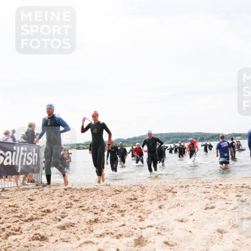 21.06.2026 - Viking Triathlon Michael Strokosch http://msf.ph/oto/9827375 21.06.2026 10:45:03 Schwimmen 33, 36, 276, 308, 329, 350, 369, 415, 577, 658, 668 meine-sportfotos.de