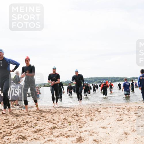 21.06.2026 - Viking Triathlon Michael Strokosch http://msf.ph/oto/9827379 21.06.2026 10:45:05 Schwimmen 33, 36, 276, 308, 310, 329, 369, 415, 445, 577, 658, 668 meine-sportfotos.de