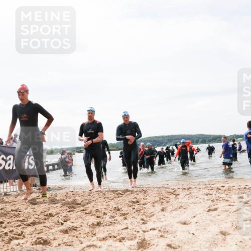 21.06.2026 - Viking Triathlon Michael Strokosch http://msf.ph/oto/9827381 21.06.2026 10:45:05 Schwimmen 33, 36, 276, 308, 310, 329, 369, 415, 445, 577, 658, 668 meine-sportfotos.de