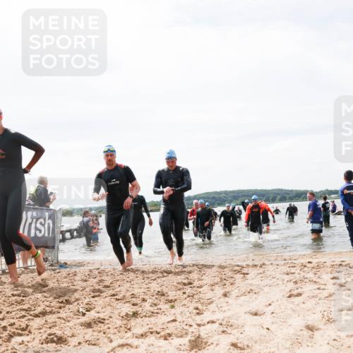 21.06.2026 - Viking Triathlon Michael Strokosch http://msf.ph/oto/9827382 21.06.2026 10:45:06 Schwimmen 33, 36, 276, 308, 310, 329, 345, 369, 415, 445, 577, 658, 668 meine-sportfotos.de