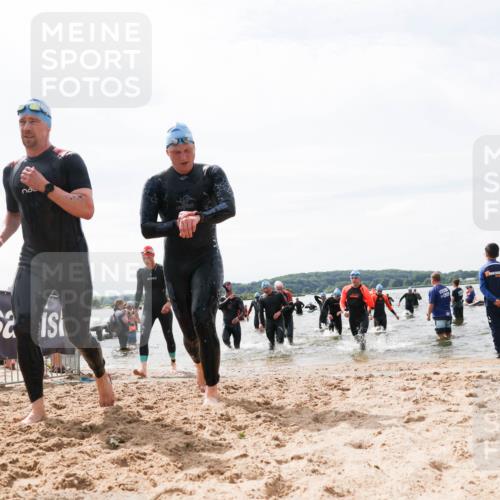 21.06.2026 - Viking Triathlon Michael Strokosch http://msf.ph/oto/9827386 21.06.2026 10:45:07 Schwimmen 33, 36, 151, 276, 308, 310, 329, 345, 369, 415, 445, 577, 658, 668 meine-sportfotos.de
