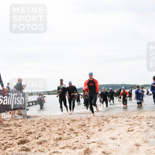 21.06.2026 - Viking Triathlon Michael Strokosch http://msf.ph/oto/9827393 21.06.2026 10:45:09 Schwimmen 33, 36, 151, 308, 310, 329, 345, 366, 369, 415, 445, 577, 658, 668 meine-sportfotos.de