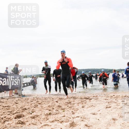 21.06.2026 - Viking Triathlon Michael Strokosch http://msf.ph/oto/9827395 21.06.2026 10:45:10 Schwimmen 33, 36, 151, 308, 310, 326, 329, 345, 366, 369, 415, 445, 577, 668 meine-sportfotos.de