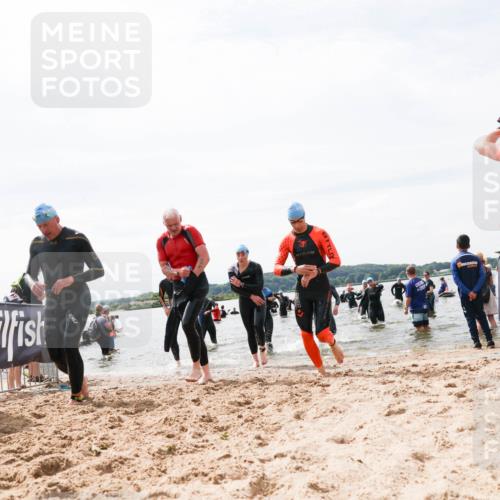 21.06.2026 - Viking Triathlon Michael Strokosch http://msf.ph/oto/9827404 21.06.2026 10:45:13 Schwimmen 36, 151, 258, 308, 310, 326, 345, 366, 369, 415, 445, 577, 668 meine-sportfotos.de