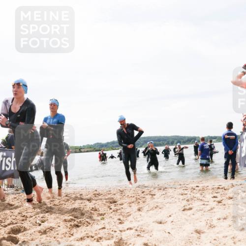 21.06.2026 - Viking Triathlon Michael Strokosch http://msf.ph/oto/9827413 21.06.2026 10:45:16 Schwimmen 36, 151, 258, 308, 310, 326, 345, 366, 369, 445, 577 meine-sportfotos.de