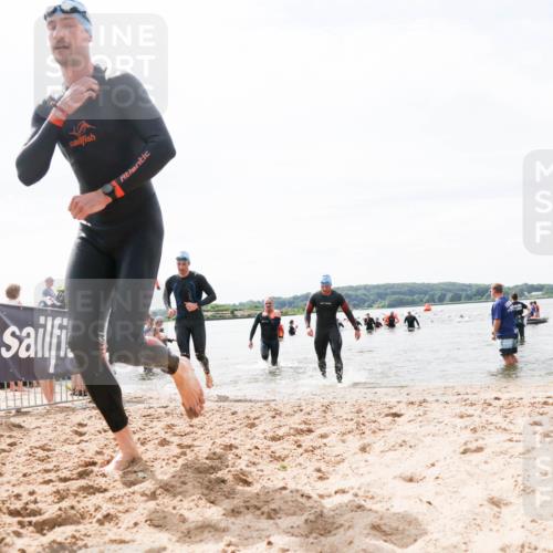 21.06.2026 - Viking Triathlon Michael Strokosch http://msf.ph/oto/9827482 21.06.2026 10:45:39 Schwimmen 37, 54, 85, 158, 376, 540, 562 meine-sportfotos.de