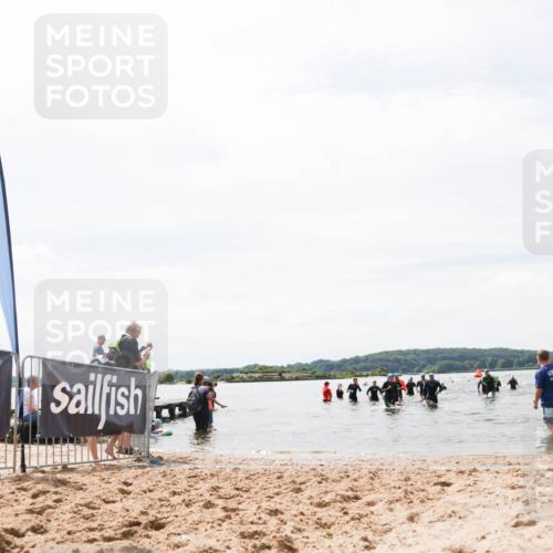 21.06.2026 - Viking Triathlon Michael Strokosch http://msf.ph/oto/9827509 21.06.2026 10:45:48 Schwimmen 54 meine-sportfotos.de